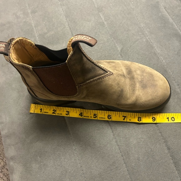 Blundstone Kid’s Size 3 Australian Great Condition Rugged Waterproof - Picture 8 of 8